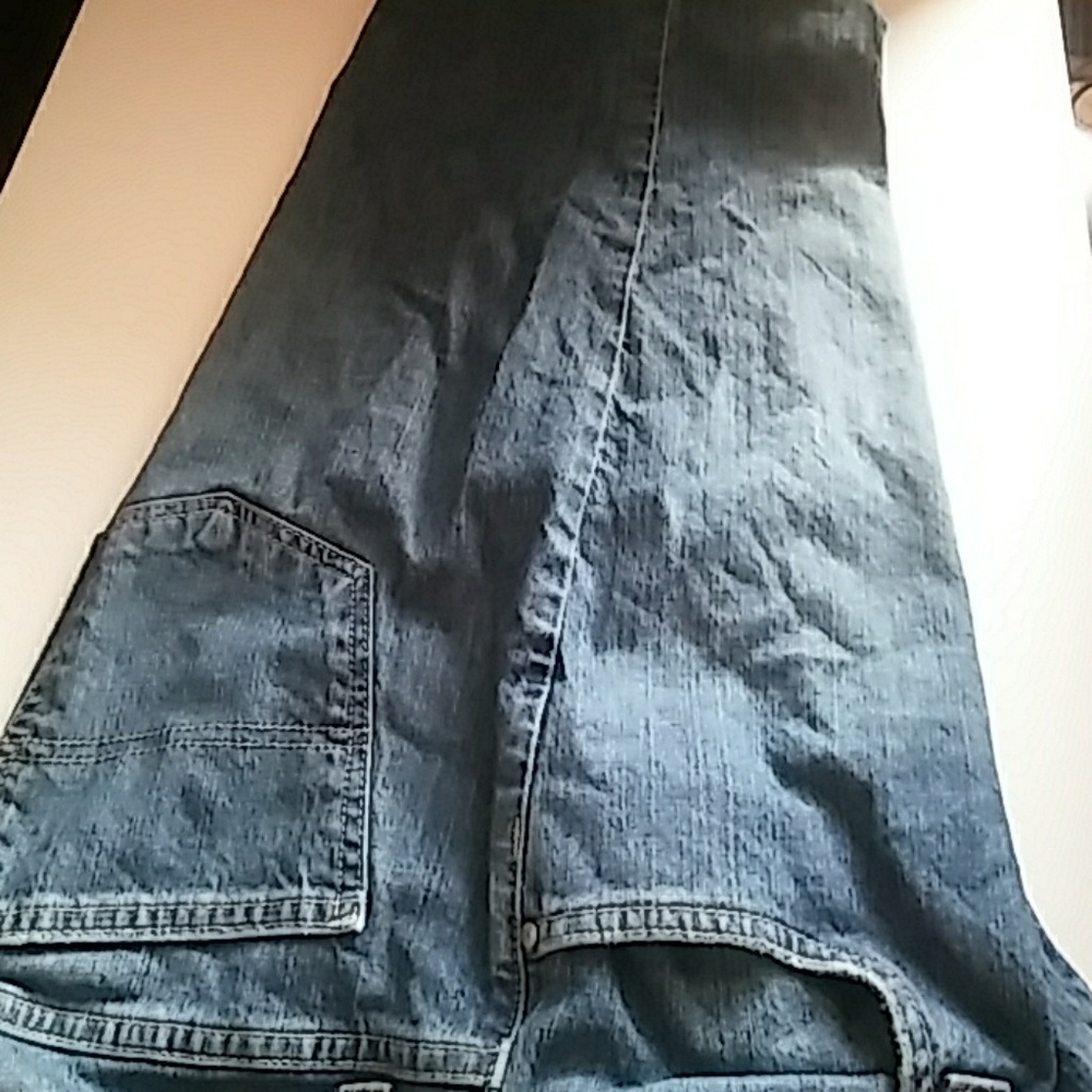 🎉SALE🎉Tommy Hilfiger Boyfriend Fit Jeans sz 10R - Picture 3 of 3